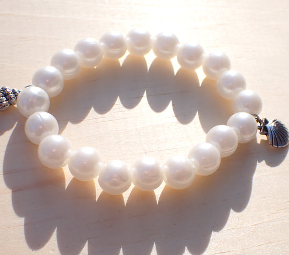Seashell dainty Charm Beaded Bracelet
