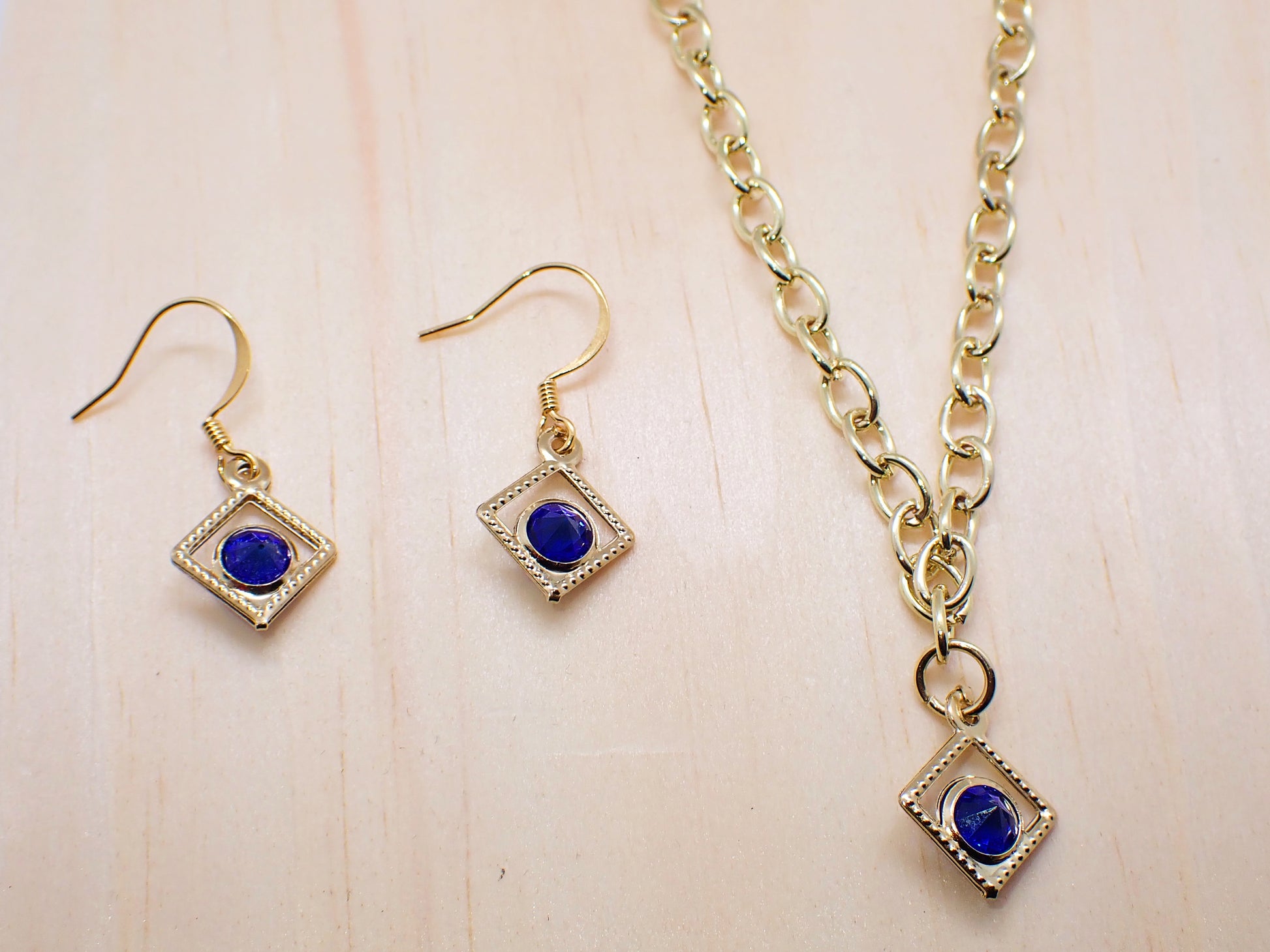 Rhinestone Necklace & Earrings Set